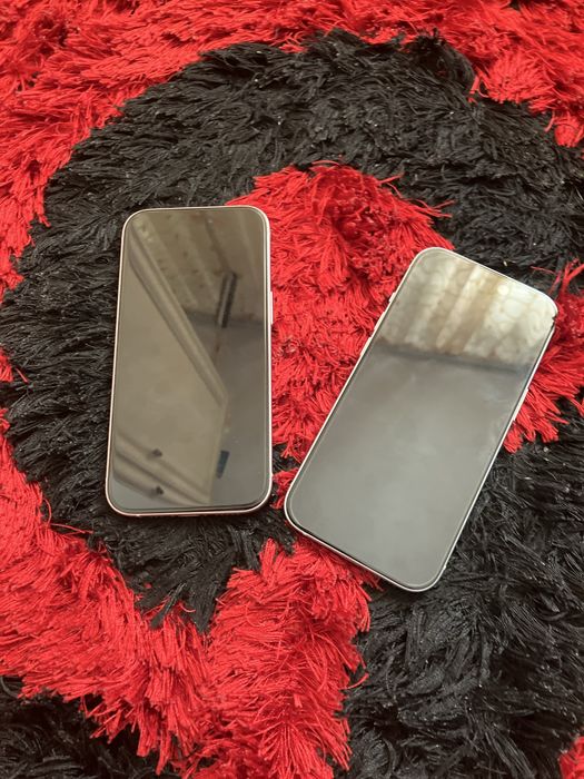 Iphone 15 piese.            ;