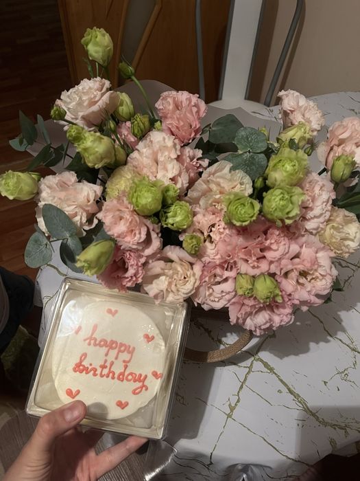 цветы сенодня пришли свежие