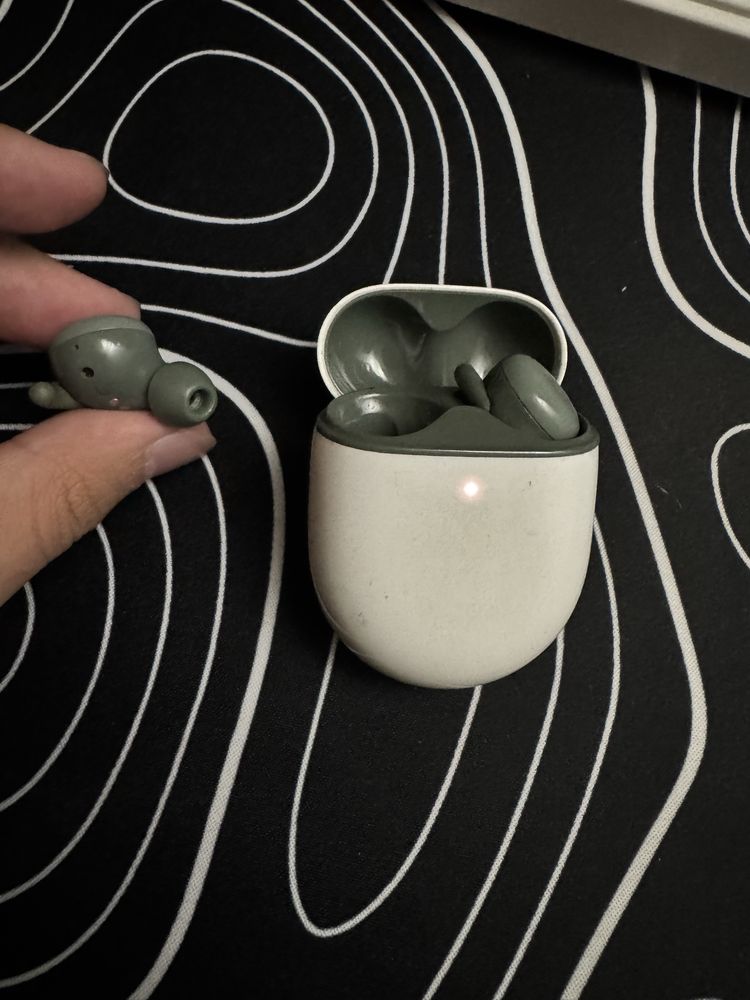 Pixel buds series A