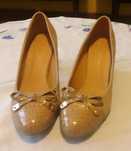 Pantofi lacuiti cu toc gros