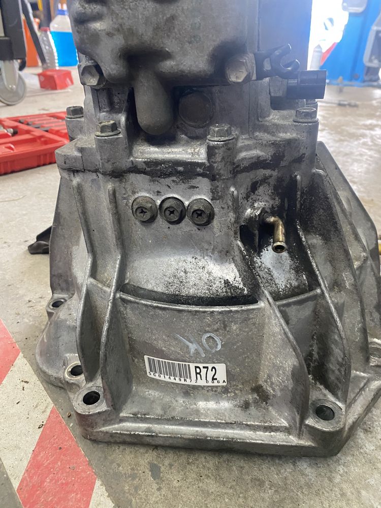 Cutie viteza jimny R72,RM7