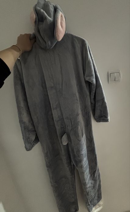 Pijama/costum iepure