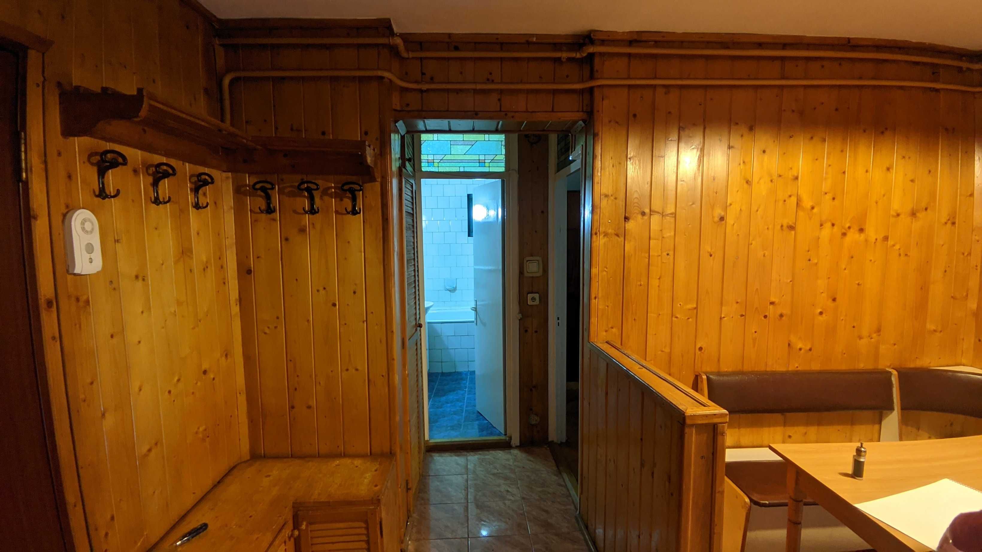 Ap. 2 camere, supraf. desf. 74 m.p. Calea Dorobantilor,Cluj-Napoca