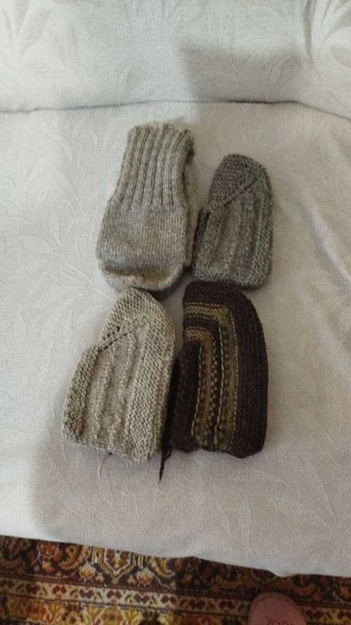 Продавам плетени дрехи - блузи, елеци, терлици