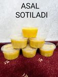 Asal sotiladi narxi 150 000 sum kungi boqar gulni asali.  Rasiski asal