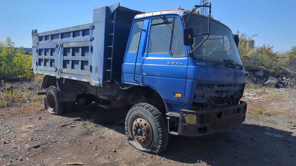 Продам китаец самосвал