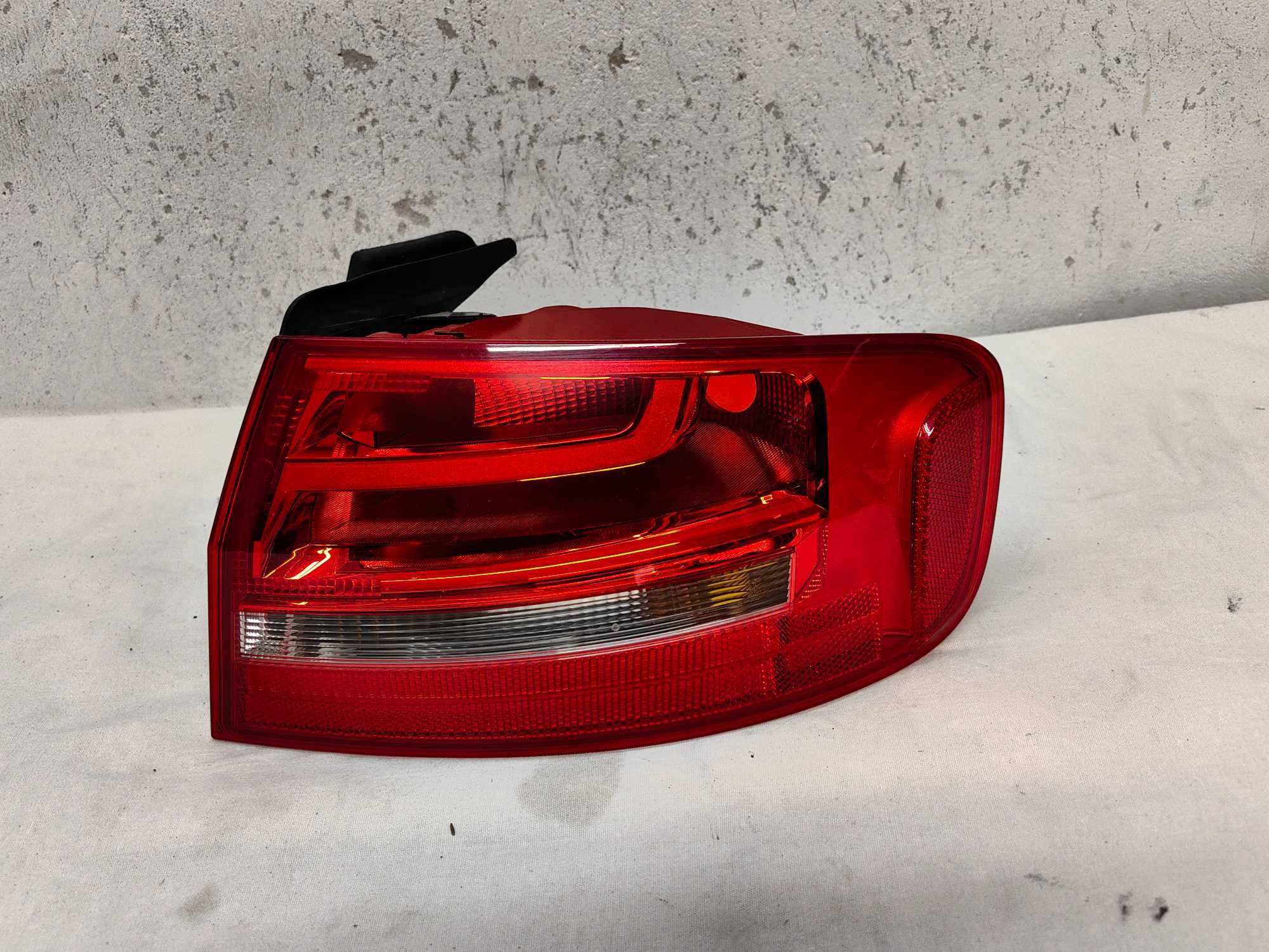 Оригинален стоп Ауди А4 Б8.5  Audi A4 B8.5 Face  Седан