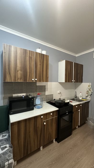 Продается кухонный гарнитур