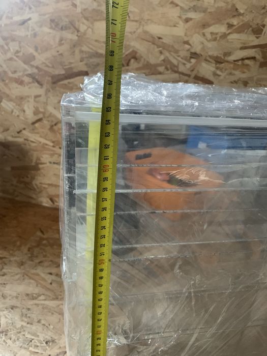 Vitrine plexiglas , makete auto ‘