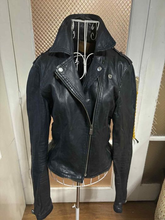 Дамско кожено яке