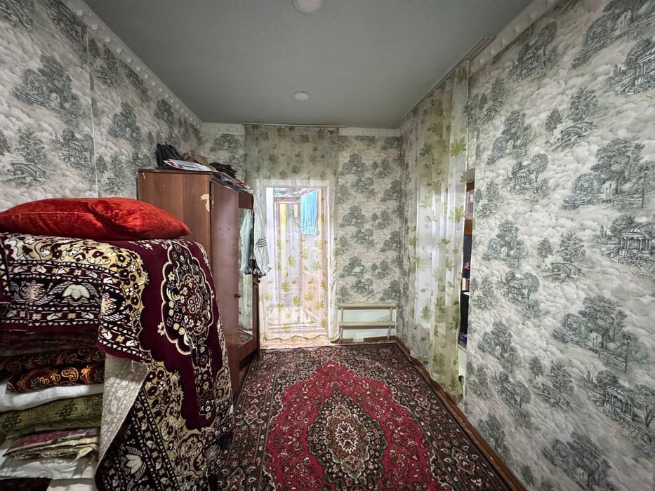 Срочно продаётся 2 участка под строительство. В центре города.