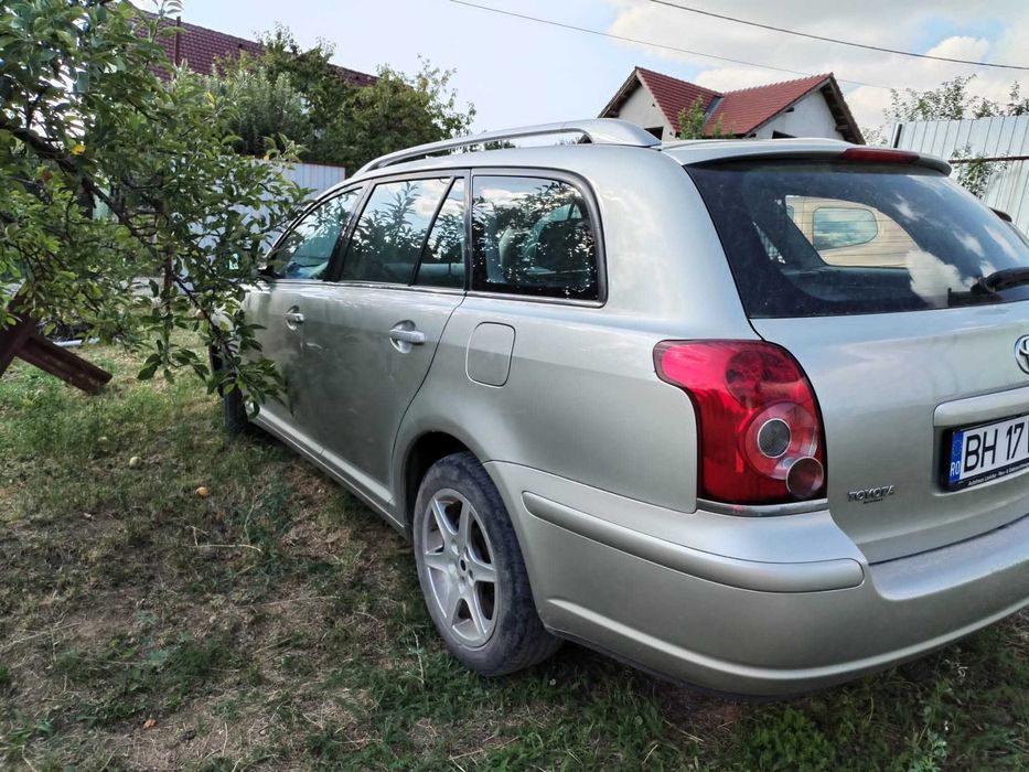 Vand Toyota Avensis 2006