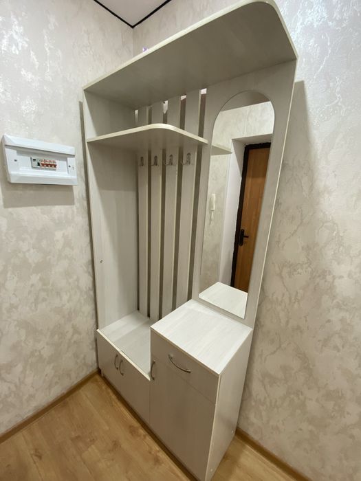 Шкаф для прихожей