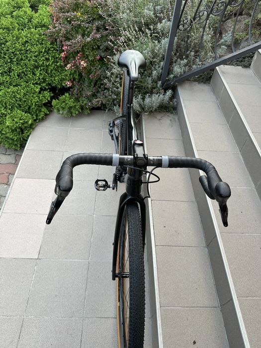 Bicicleta/Gravel Cube Nuroad Carbon