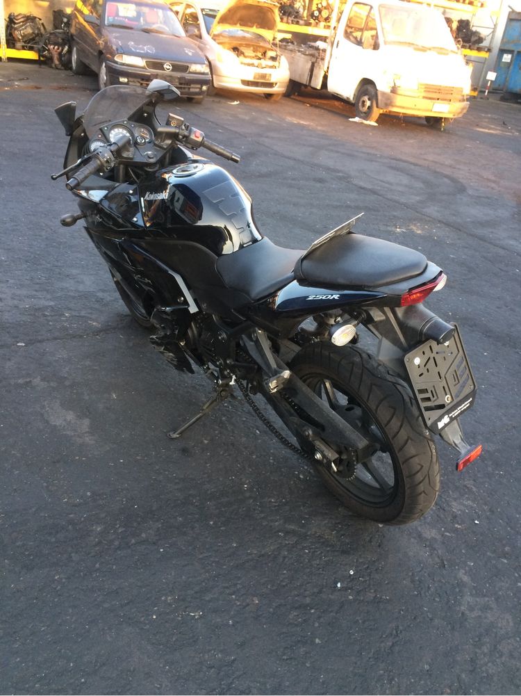 Kawazaki ninja 250 за части