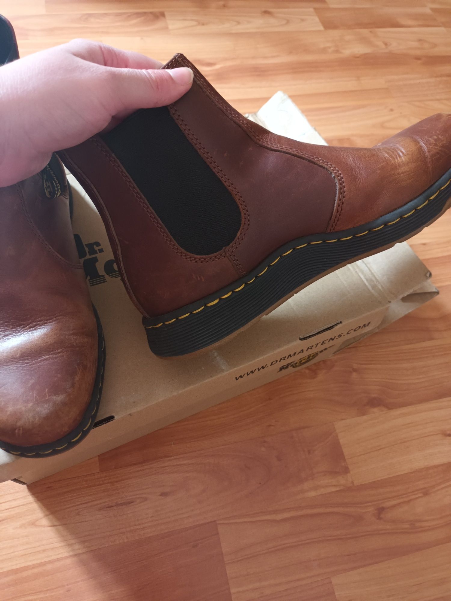 Dr Martens Chelsea boots естествена кожа