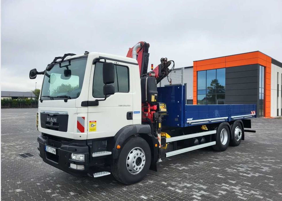 MAN si MERCEDES autobetoniera 8X4 si MAN macara 6X4