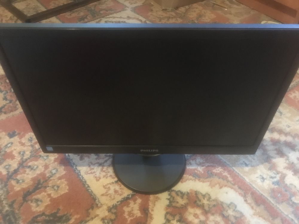 Продам монитор Philips