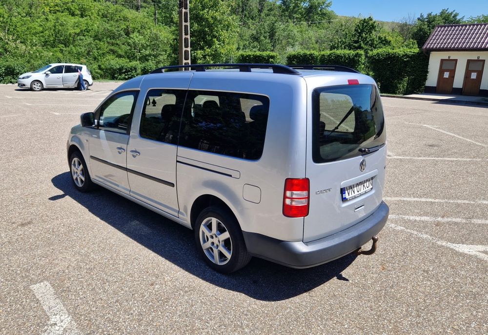 Volkswagen Caddy Maxi-1.6