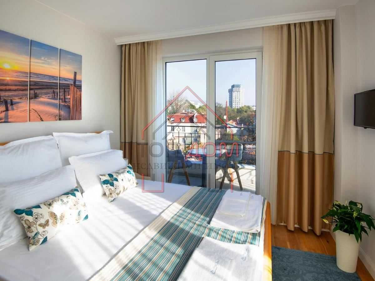 Дава се под наем Четиристаен апартамент в Варна, Център - 100 кв.м за 1500 € - Снимка #6