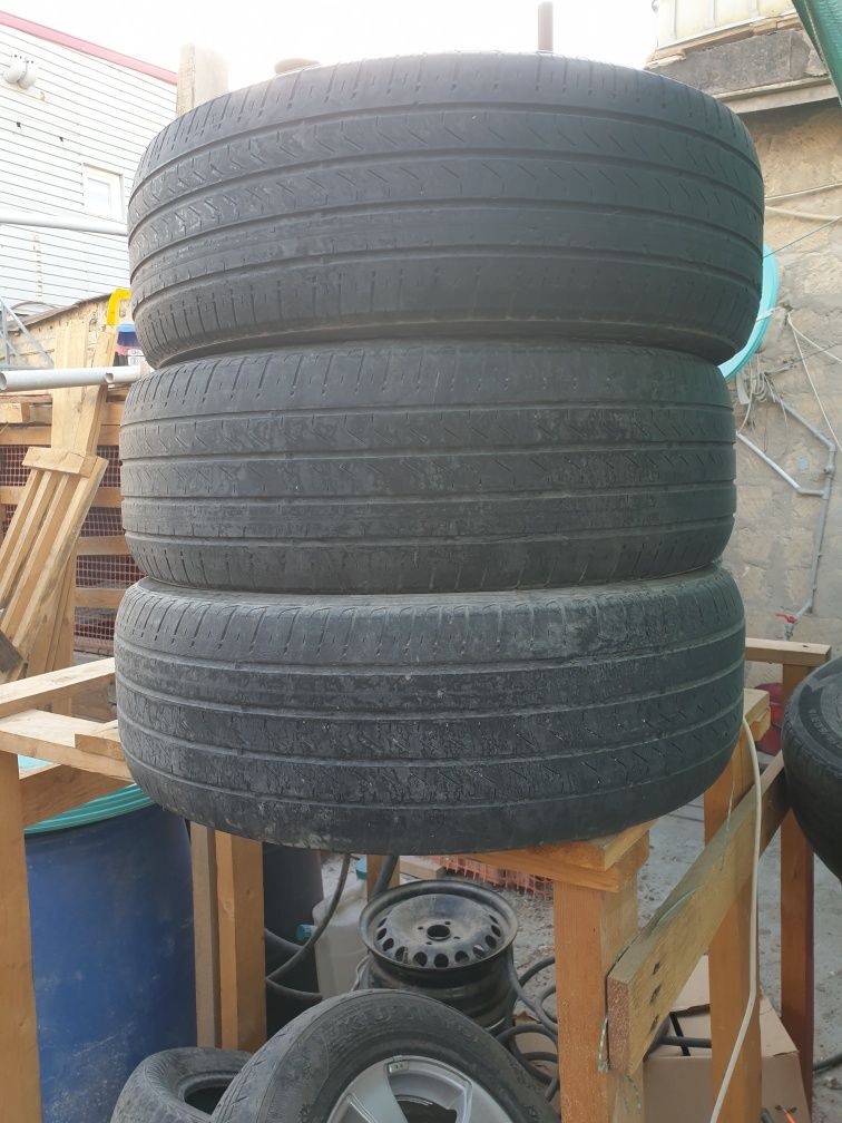 Шины R 20 235/55