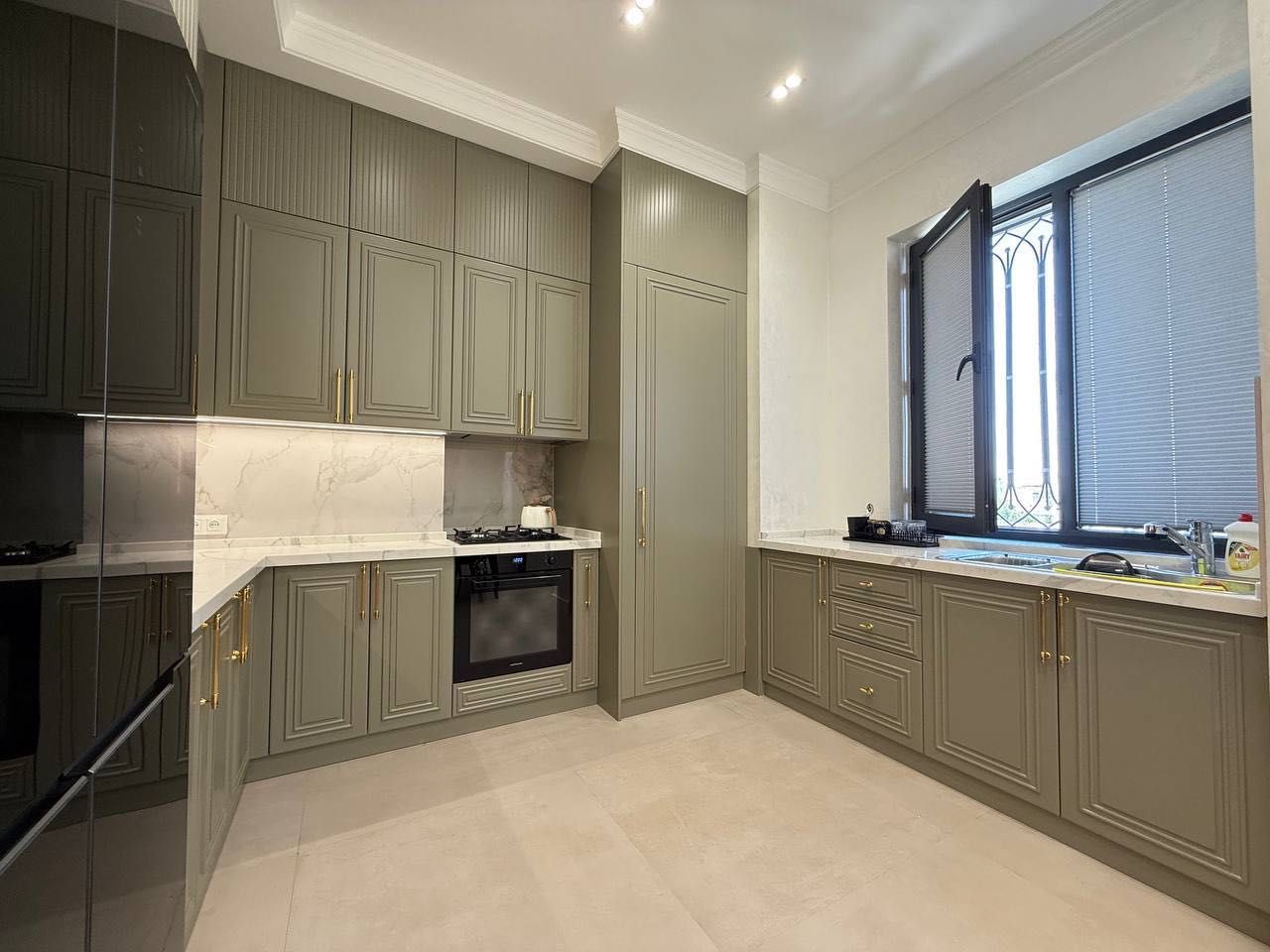 СРОЧНО продажа 3/8/10 ЖК Мухташам, 125м2