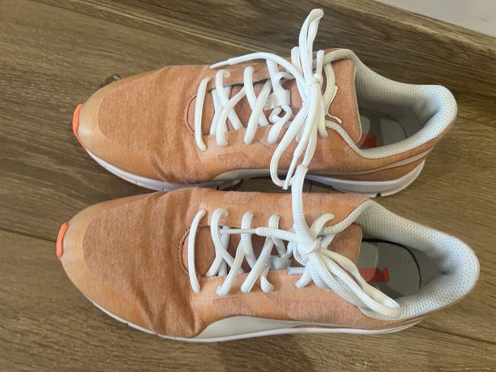 Маратонки Puma