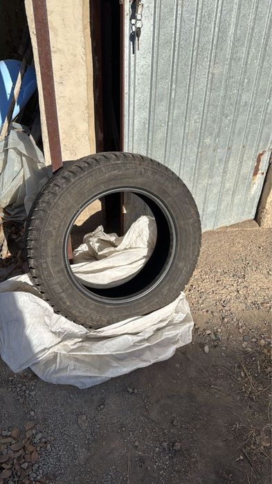 Шины зимние MICHELIN X-Ice North 4 205/65 R16 б/у