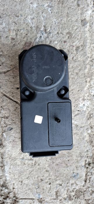 Pompa vacuum închidere