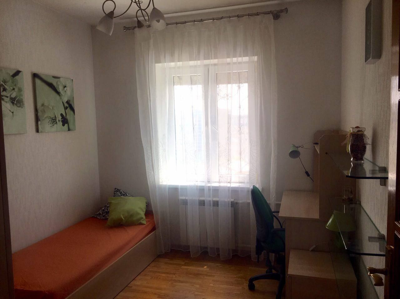 Госпиталка 4 ком. Аренда. 100м²