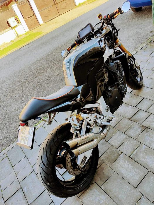 Cafe racer-gsxr-750