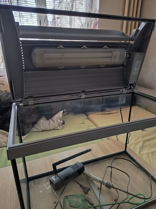 Аквариум  с всичко към него