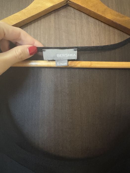 Rochie cu fusta tul neagra Bershka XS