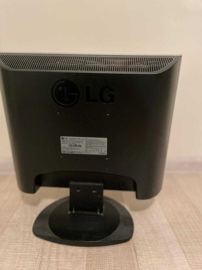 Monitor LG Flatron L1717S - 17'', LCD, 1280 x 1024, 5 ms