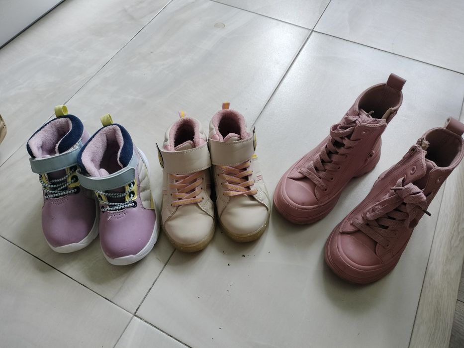 Vand încălțăminte fetita