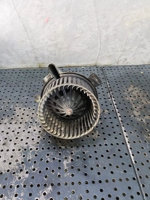 Aeroterma ventilator habitaclu 1.6 b peugeot 307 b9506
