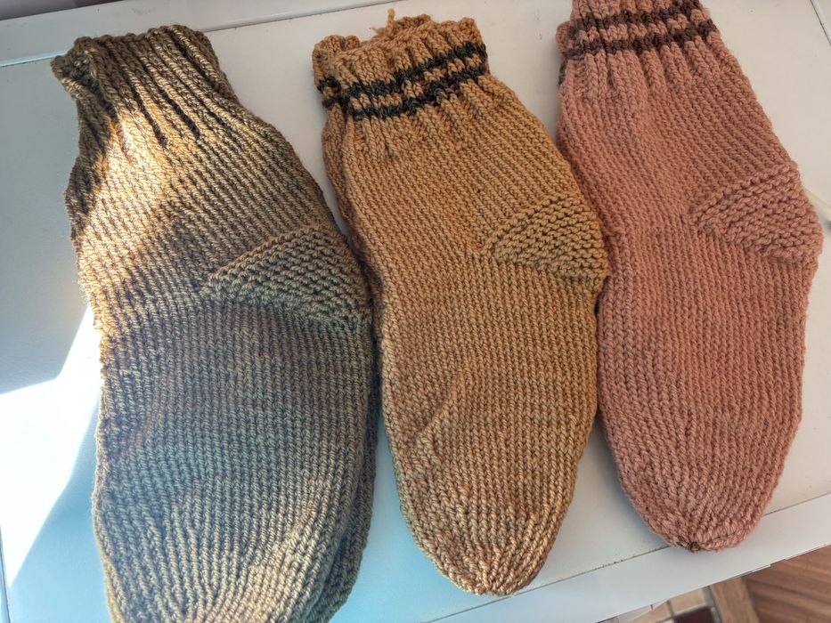 Vând șosete croșetate