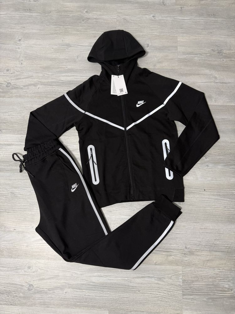 Nike Tech Fleece различни модели