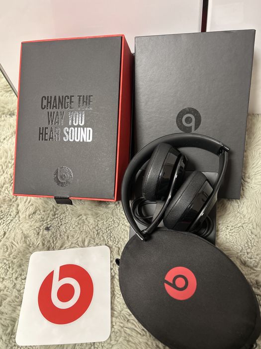 Beats Solo 3 Wireless Gloss Black