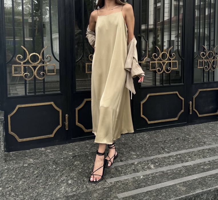 Платье материал атлас до ХЛ