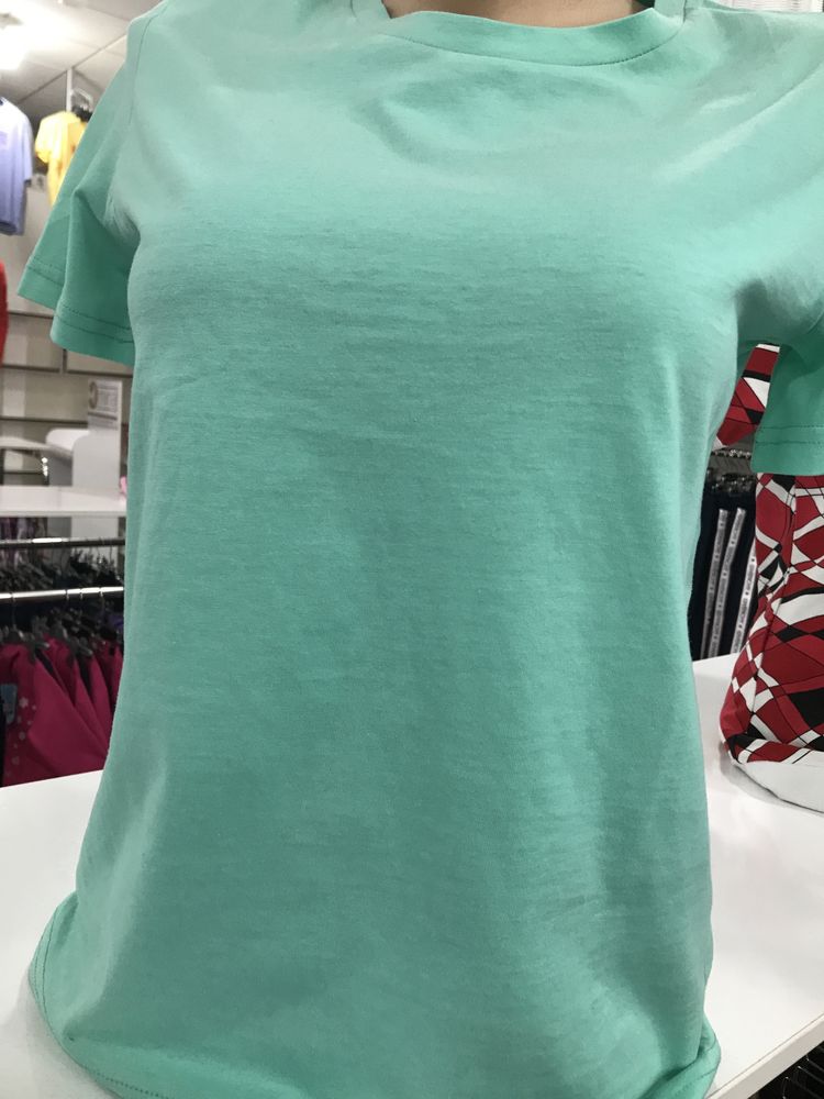 Продажа качественых женских футболок