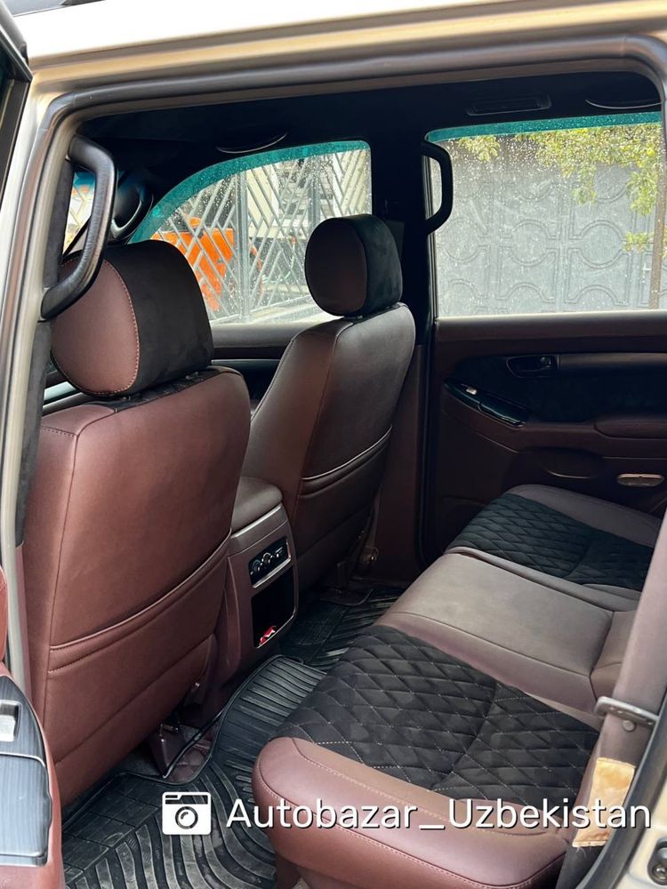 •Land Cruiser Prado 120•