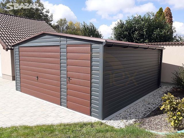 Garaje metalice din panouri sandwich