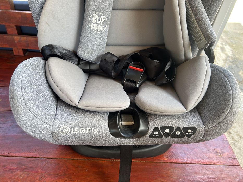 Se vinde scaun auto pentru copil