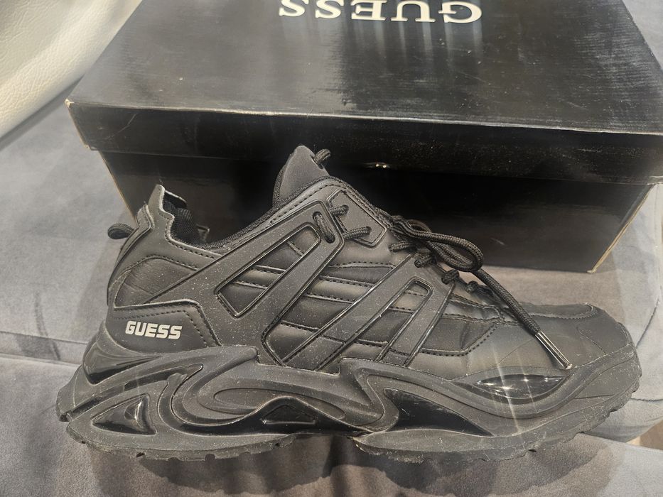 Мъжки обувки  Guess 42