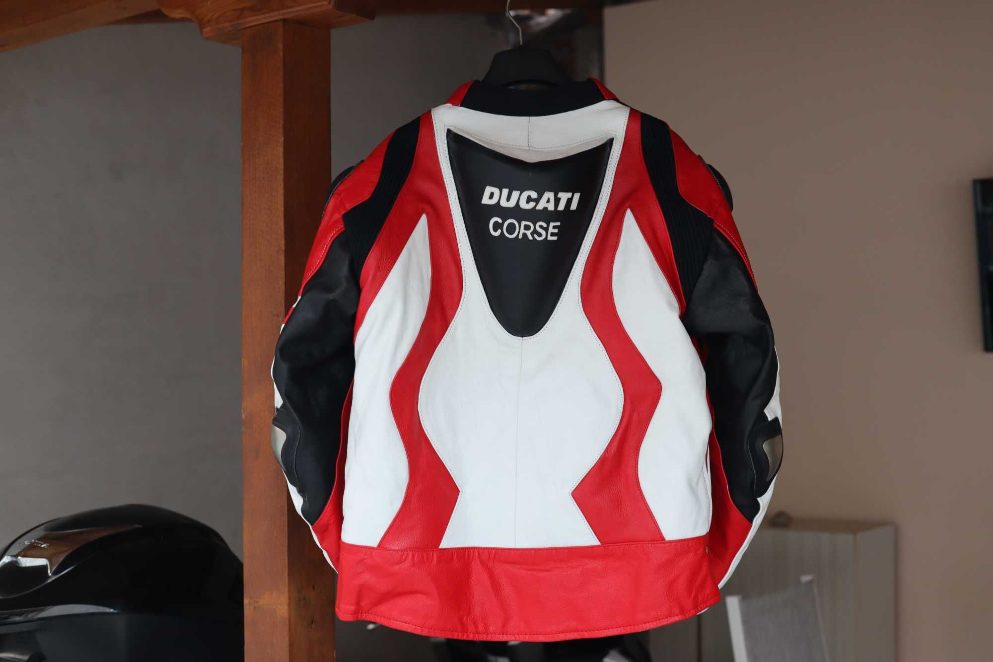 Яке от естествена кожа, DUCATI CORSE, размер М, (екипировка за мотор)