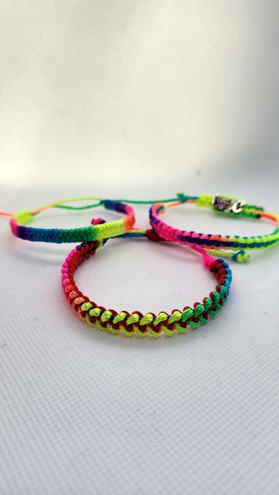 Bratari impletite din snur