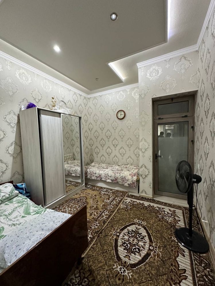 Zangita tumani Ramadan 50yilida uchaska sotiladi 5xonali uy