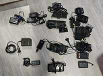 Accesorii camere video vechi (alimentatoare, telecomenzi)