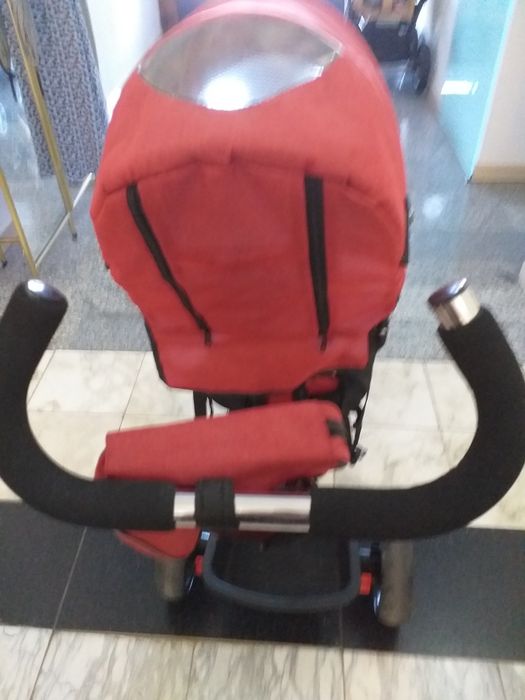 Cărucior/tricicletă  pentru copii